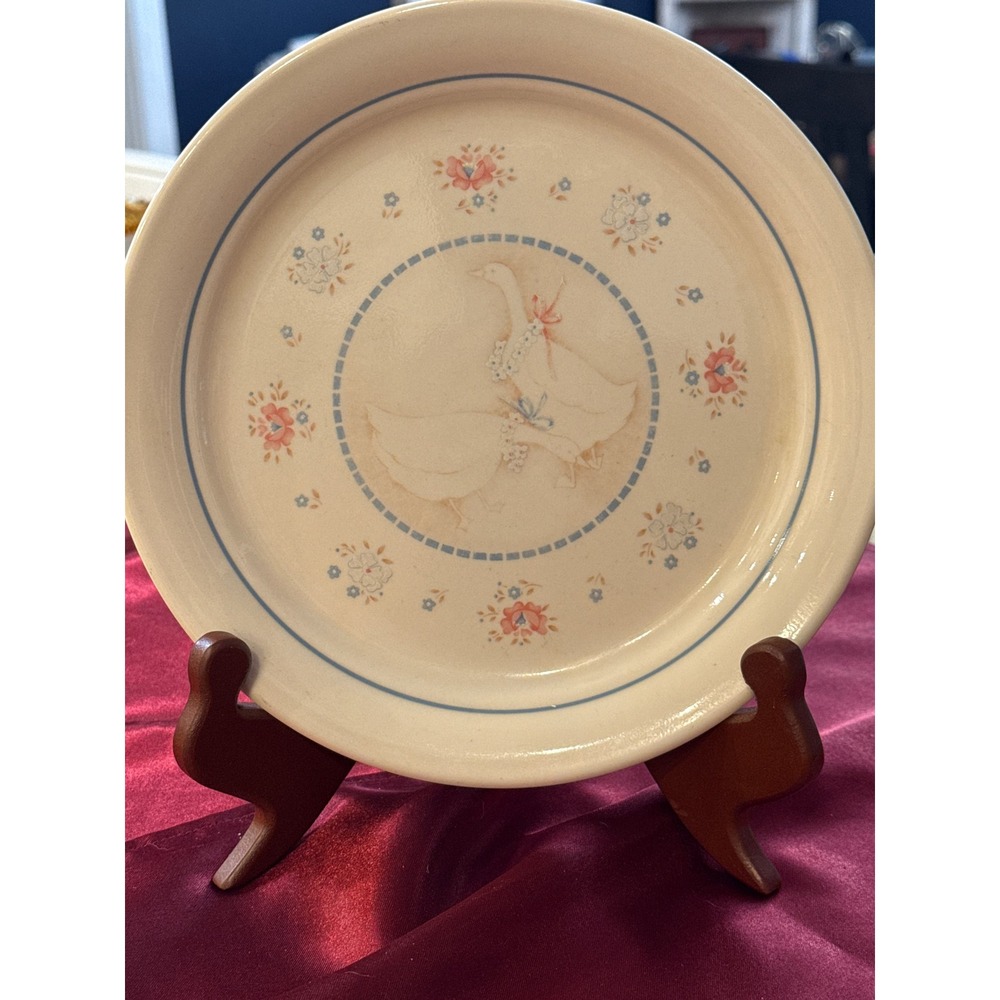 Vintage‎ Corelle Country Cornflower Geese Salad Plate 8.5" Blue Ribbon Stoneware